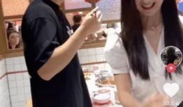 千万女网红吃瓜视频,揭秘娱乐圈幕后真相