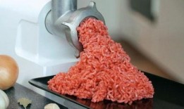 火腿肠生产爆料视频播放,揭秘视频背后的真相