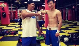 拳击教练爆料视频下载,视频曝光训练内幕，揭秘选手成长之路